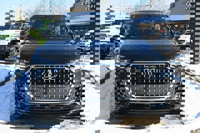 Used 2020 Audi Q3 2.0T Prestige image 2