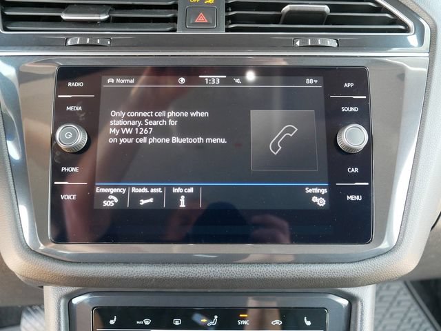 Certified 2024 Volkswagen Tiguan SE AWD/4WD image 31