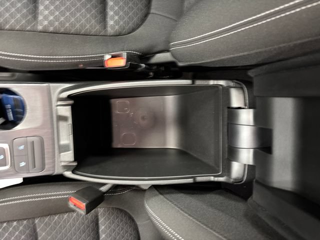 Used 2023 Ford Escape Active AWD/4WD image 23
