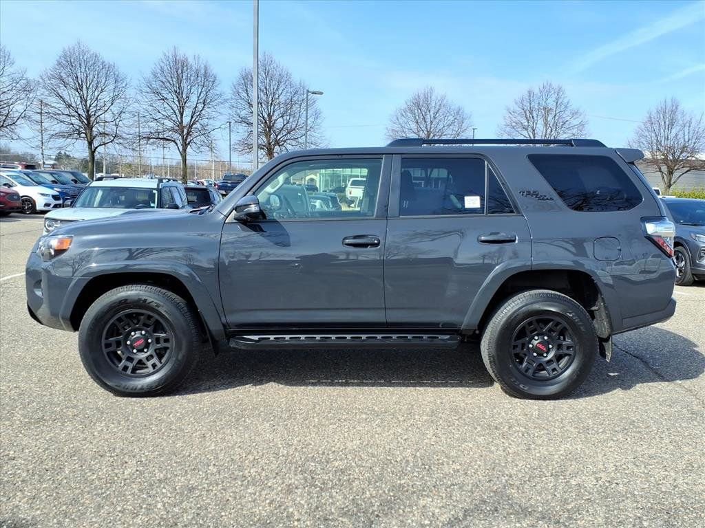 Used 2024 Toyota 4Runner TRD Off-Road Premium w/ Off Road Premium Plus Package image 2