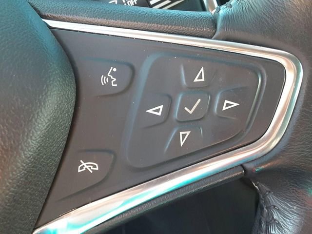 Used 2019 Chevrolet Equinox LT image 18