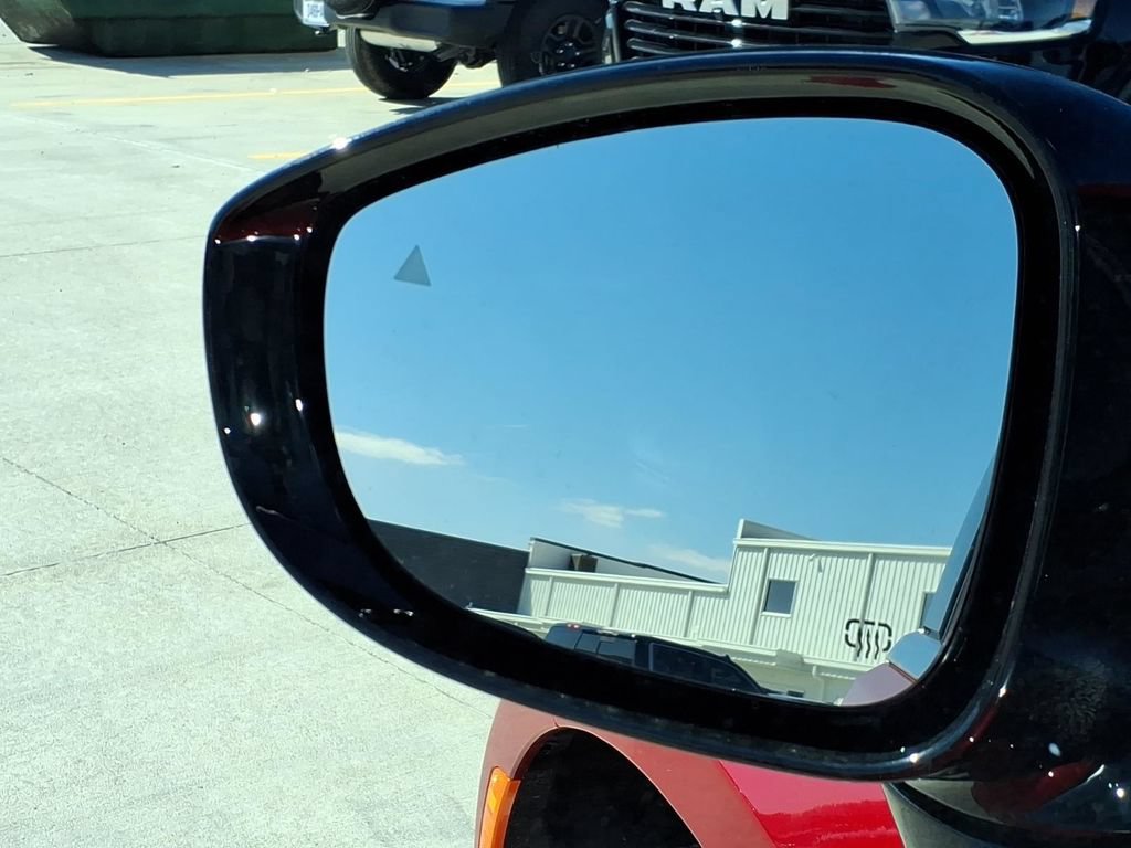 New 2026 Chrysler Pacifica Select FWD image 14