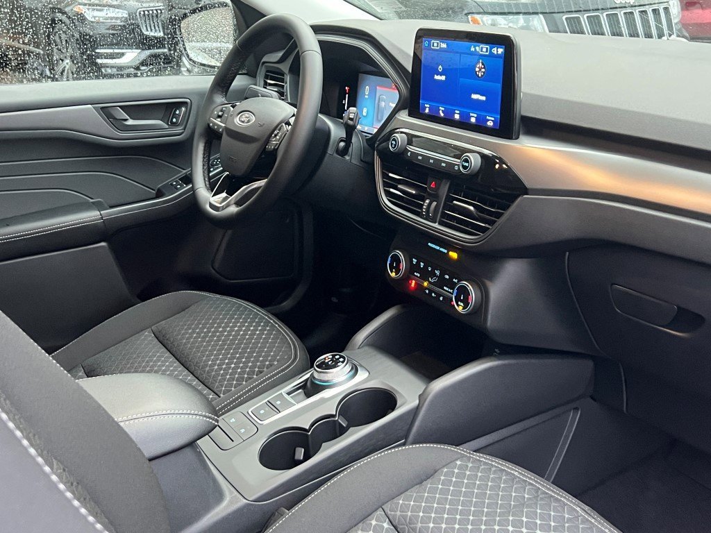 New 2026 Ford Escape Active w/ Cold Weather Package image 9