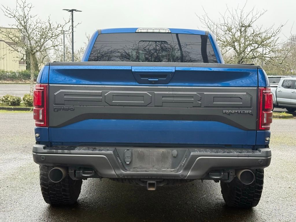 Used 2018 Ford F150 Raptor w/ Equipment Group 802A Luxury image 4