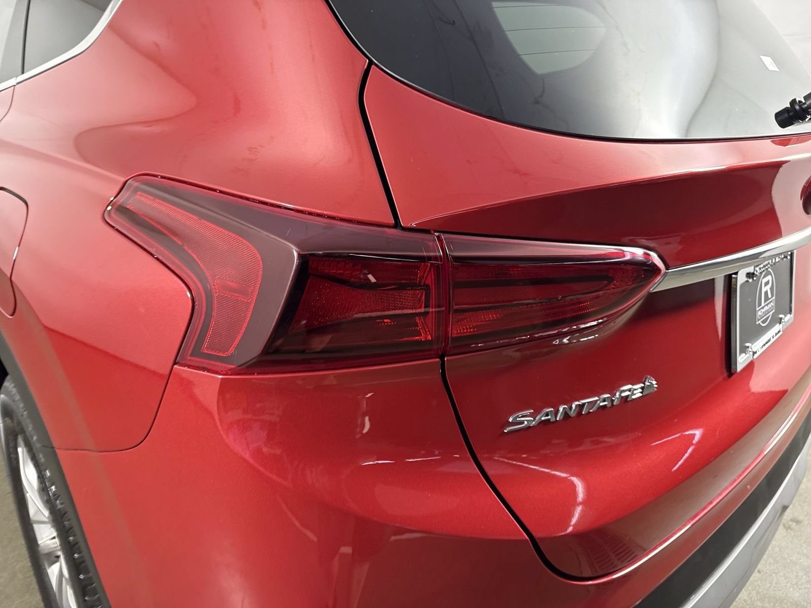 Used 2019 Hyundai Santa Fe SE AWD/4WD image 29