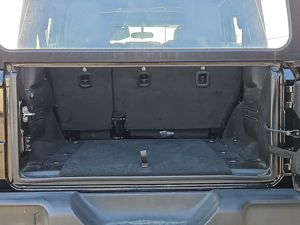 Used 2024 Jeep Wrangler Unlimited Sport AWD/4WD image 28