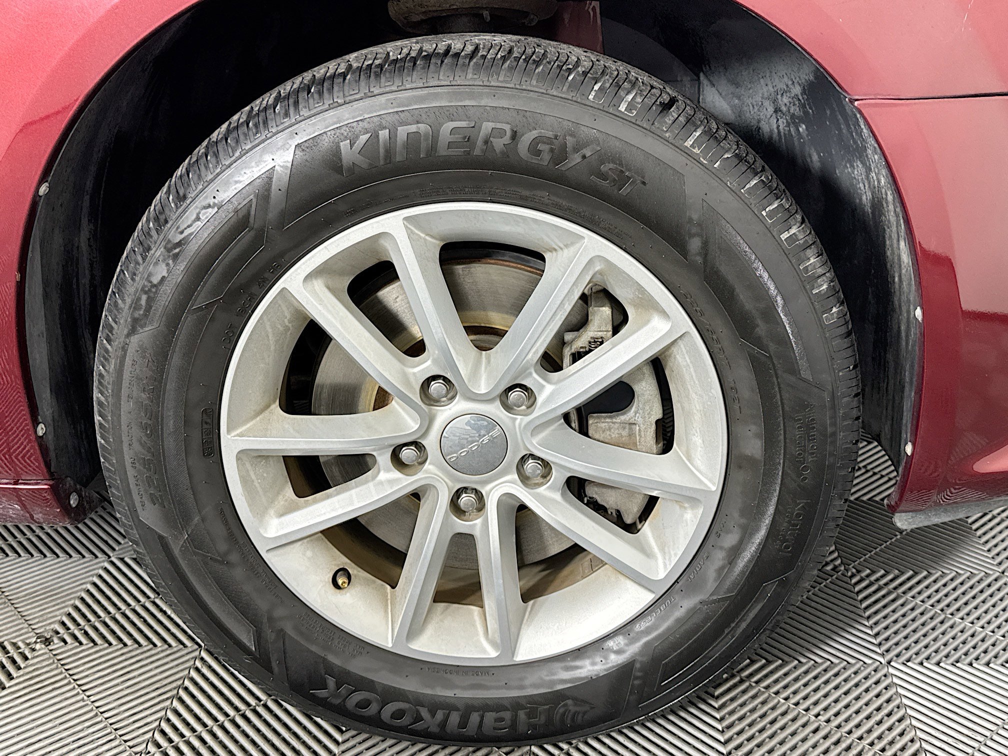 Used 2019 Dodge Grand Caravan SXT image 30