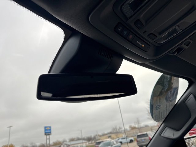 Used 2022 Chevrolet Silverado 1500 LTZ image 23