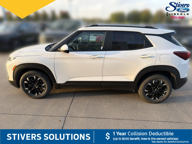 Used 2022 Chevrolet TrailBlazer LT w/ Convenience Package FWD image 11