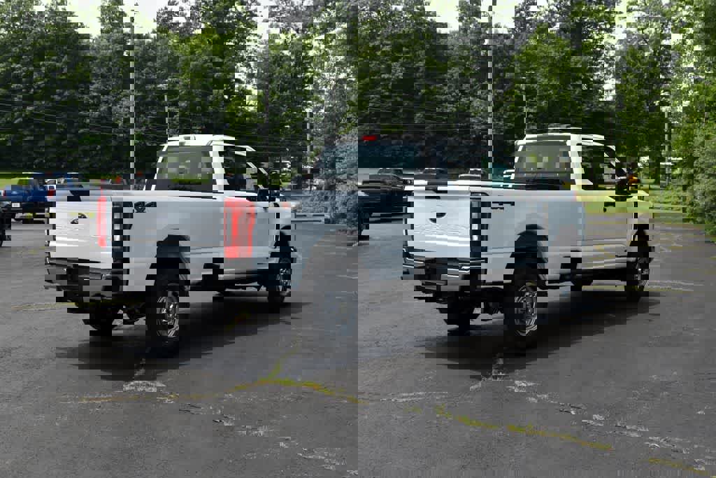 New 2025 Ford F350 XL w/ XL Chrome Package image 3
