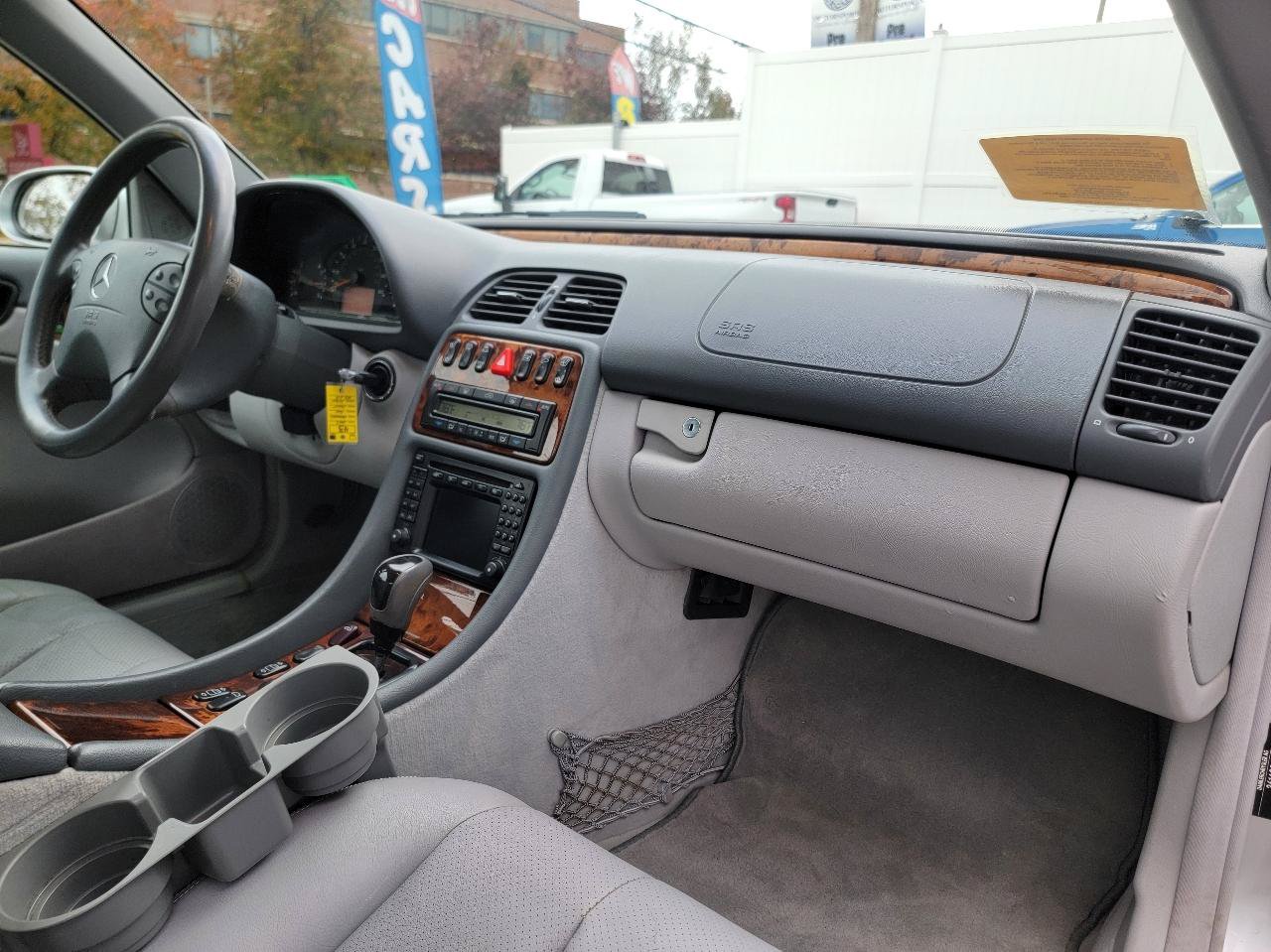Used 2003 Mercedes-Benz CLK 320 Cabriolet image 20