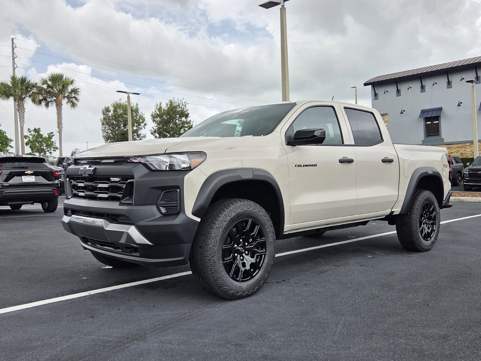 New 2026 Chevrolet Colorado Trail Boss AWD/4WD image 2