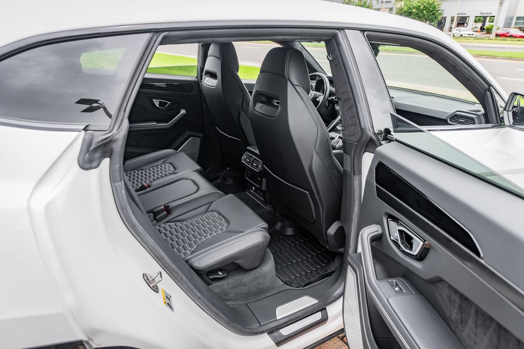 Used 2024 Lamborghini Urus S AWD/4WD image 41