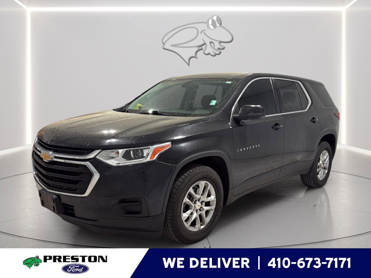 Used 2021 Chevrolet Traverse LS image 1