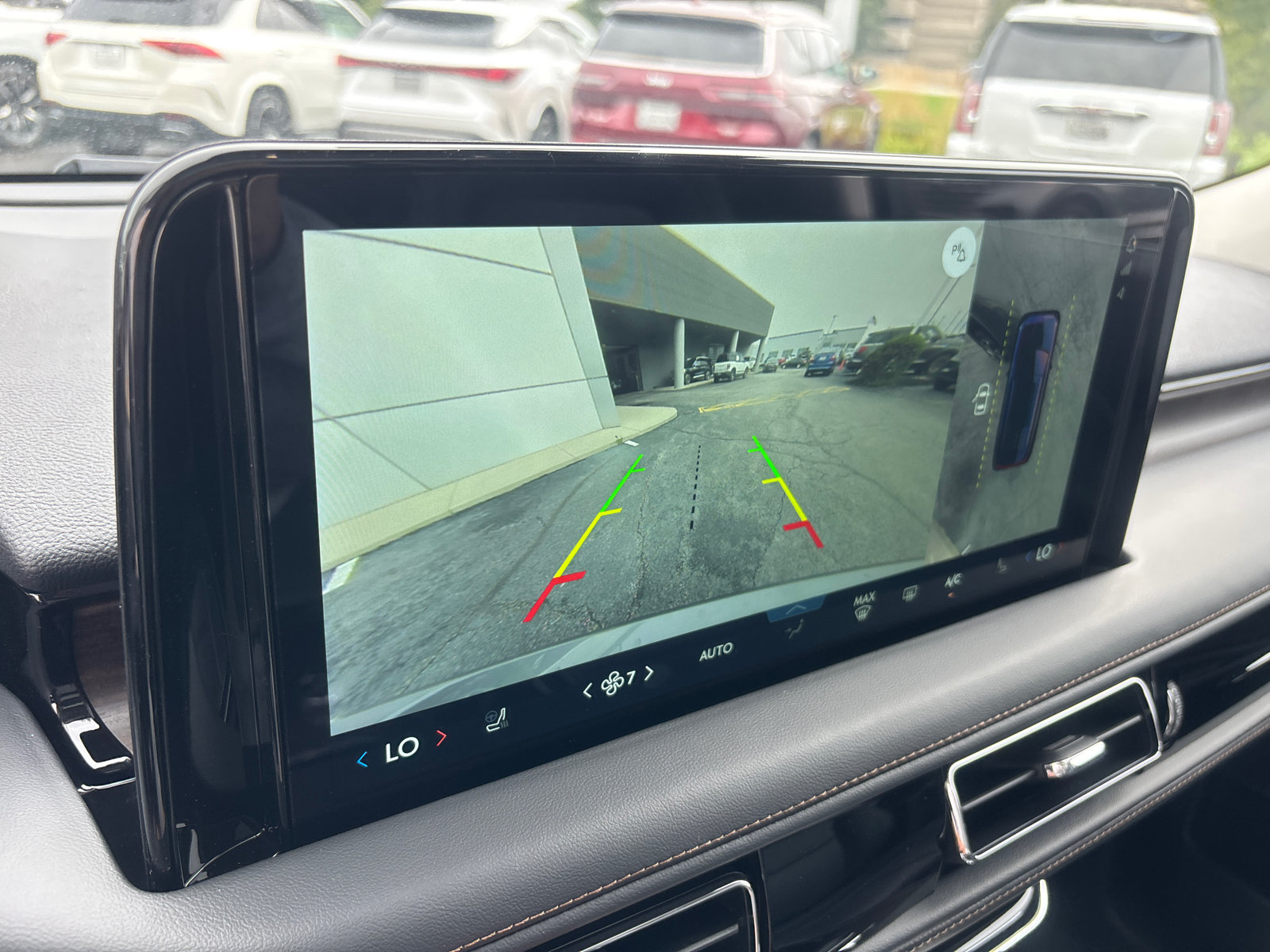 New 2027 Lincoln Aviator Reserve AWD/4WD image 19