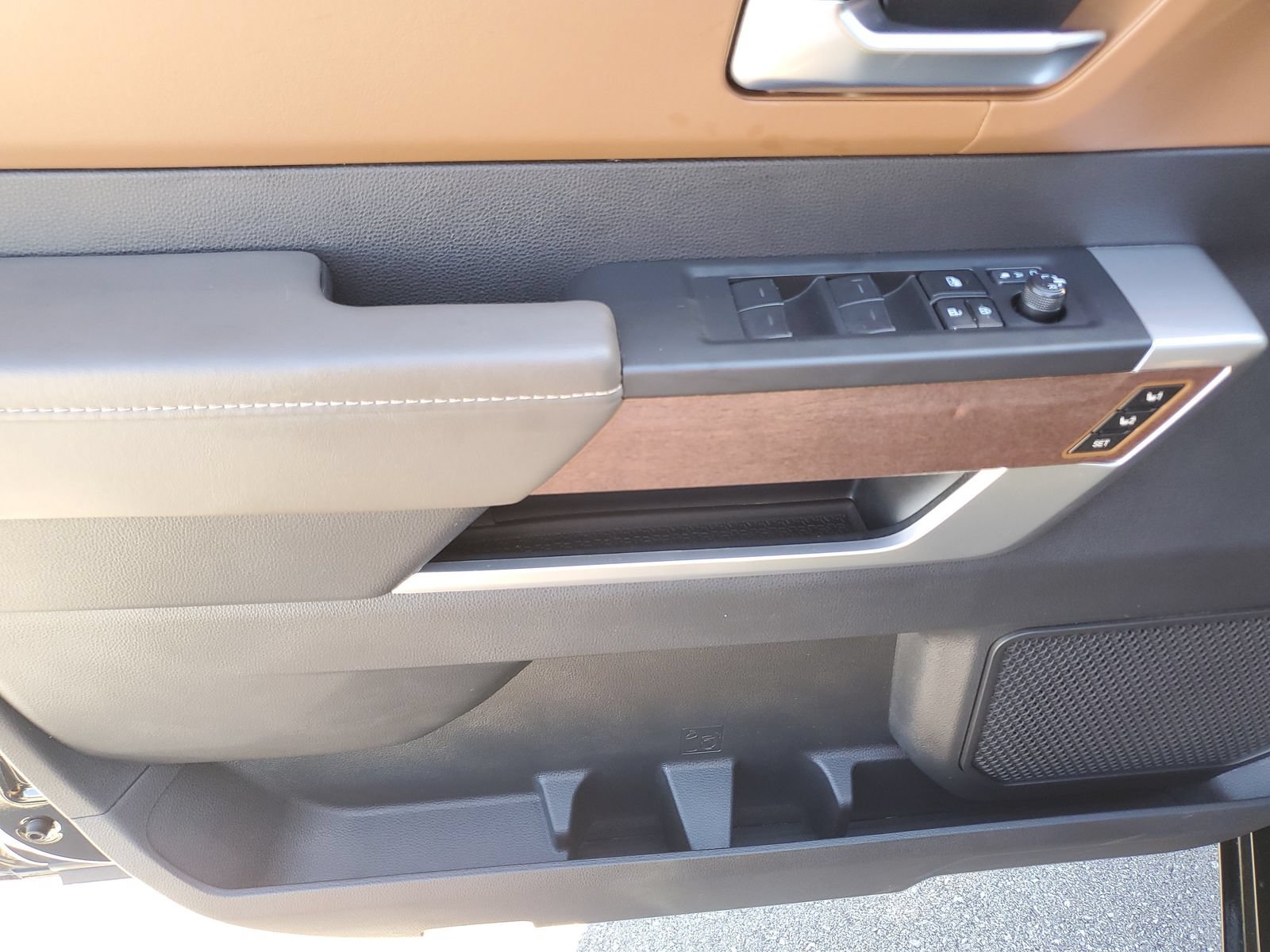 Used 2023 Toyota Tundra 1794 Edition AWD/4WD image 19