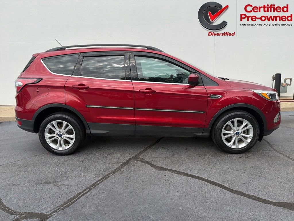 Used 2018 Ford Escape SE FWD image 8