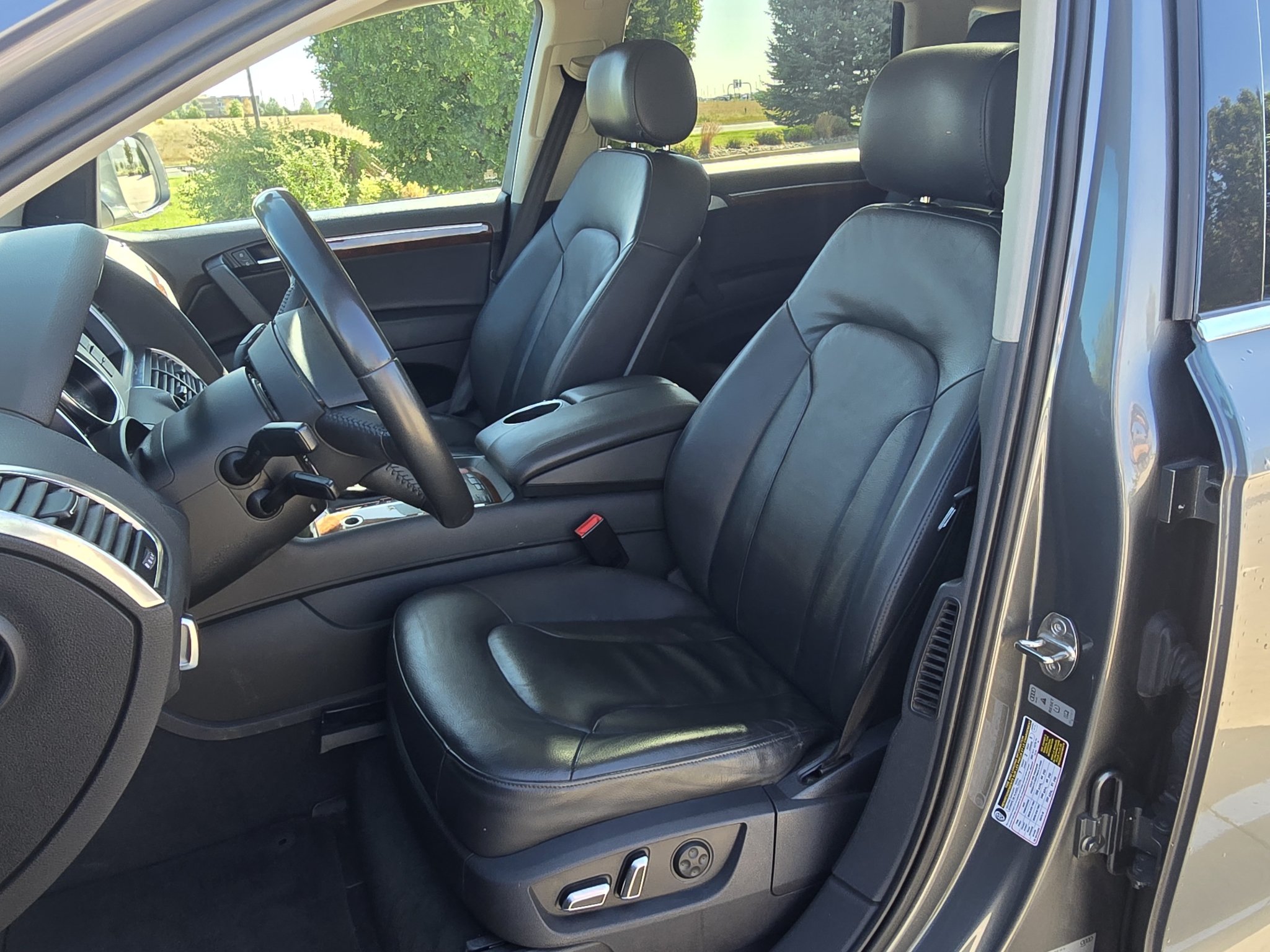 Used 2014 Audi Q7 3.0T Premium AWD/4WD image 13
