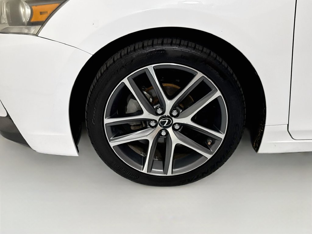 Used 2017 Lexus CT 200h w/ Navigation System Package FWD image 30