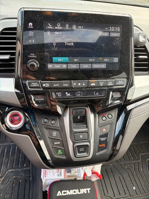 Used 2019 Honda Odyssey Elite image 14