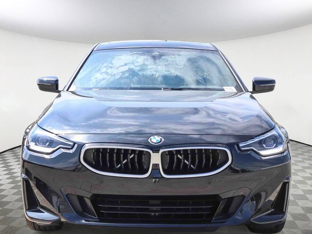 New 2025 BMW 230i Coupe w/ Convenience Package image 2