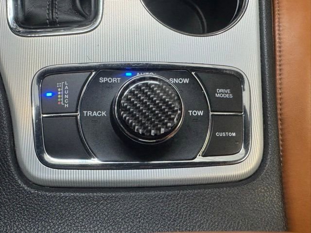 Used 2020 Jeep Grand Cherokee SRT image 30