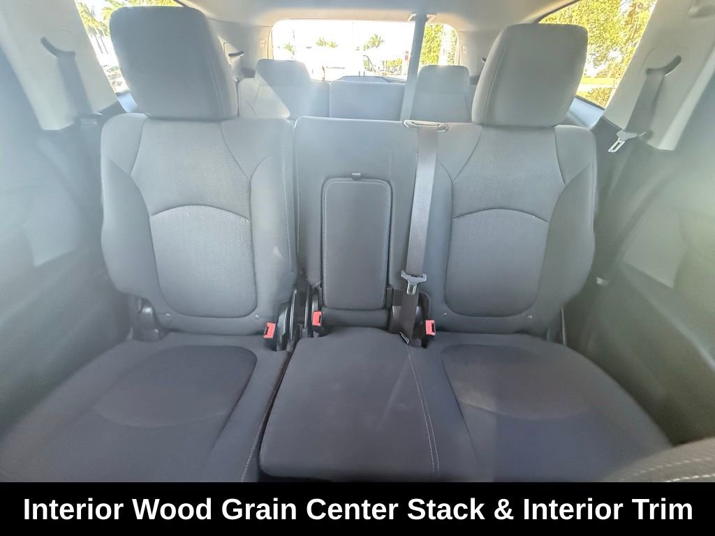 Used 2017 Chevrolet Traverse LT w/ Style and Technology Package image 23