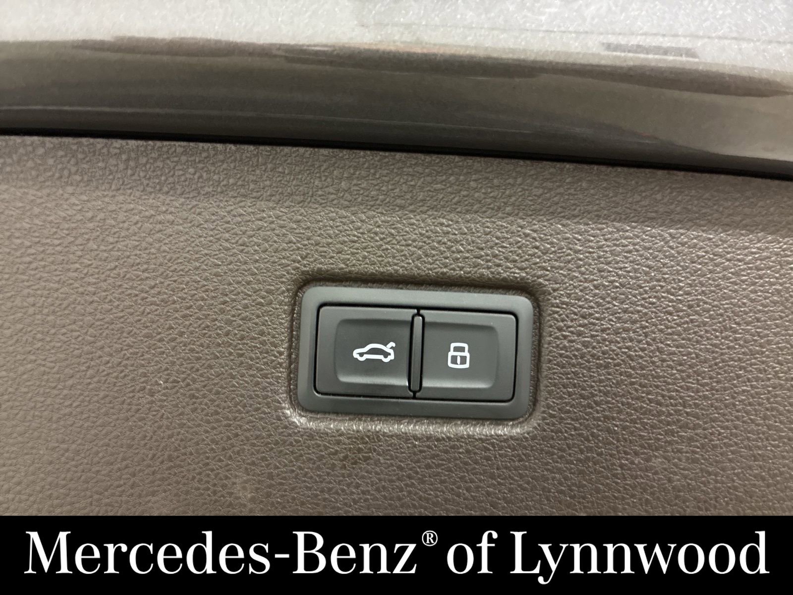 Used 2019 Audi Q7 3.0T Prestige w/ Prestige Package image 35