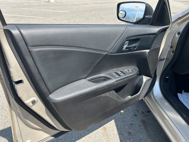 Used 2014 Honda Accord Sport image 10