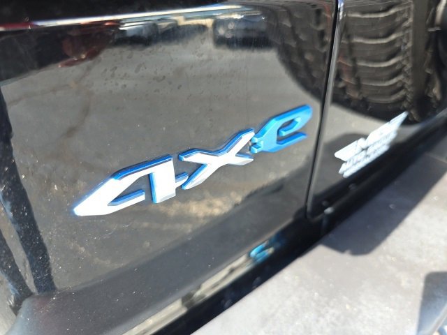 Used 2023 Jeep Wrangler Unlimited Sahara w/ Cold Weather Group image 62