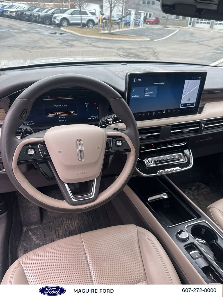 Used 2024 Lincoln Corsair Reserve w/ Equipment Group 201A image 15