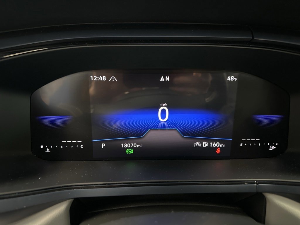 Used 2024 Volkswagen Taos SE image 40