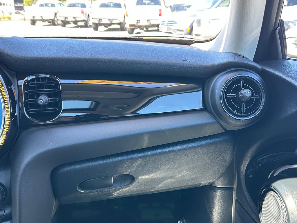 Used 2024 MINI Cooper S FWD image 25