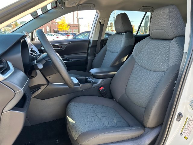 Certified 2025 Toyota RAV4 XLE AWD/4WD image 9