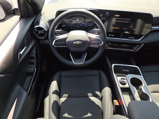 New 2027 Chevrolet Equinox LT w/ Convenience Package II FWD image 23