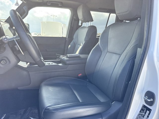 Certified 2024 Lexus GX 550 w/ Accessory Package (Z1) AWD/4WD image 11