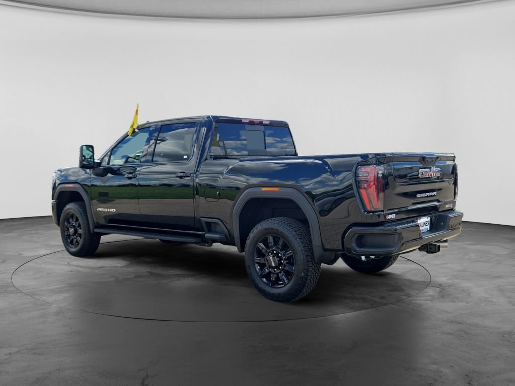New 2026 GMC Sierra 2500 AT4 w/ AT4 Premium Plus Package AWD/4WD image 8