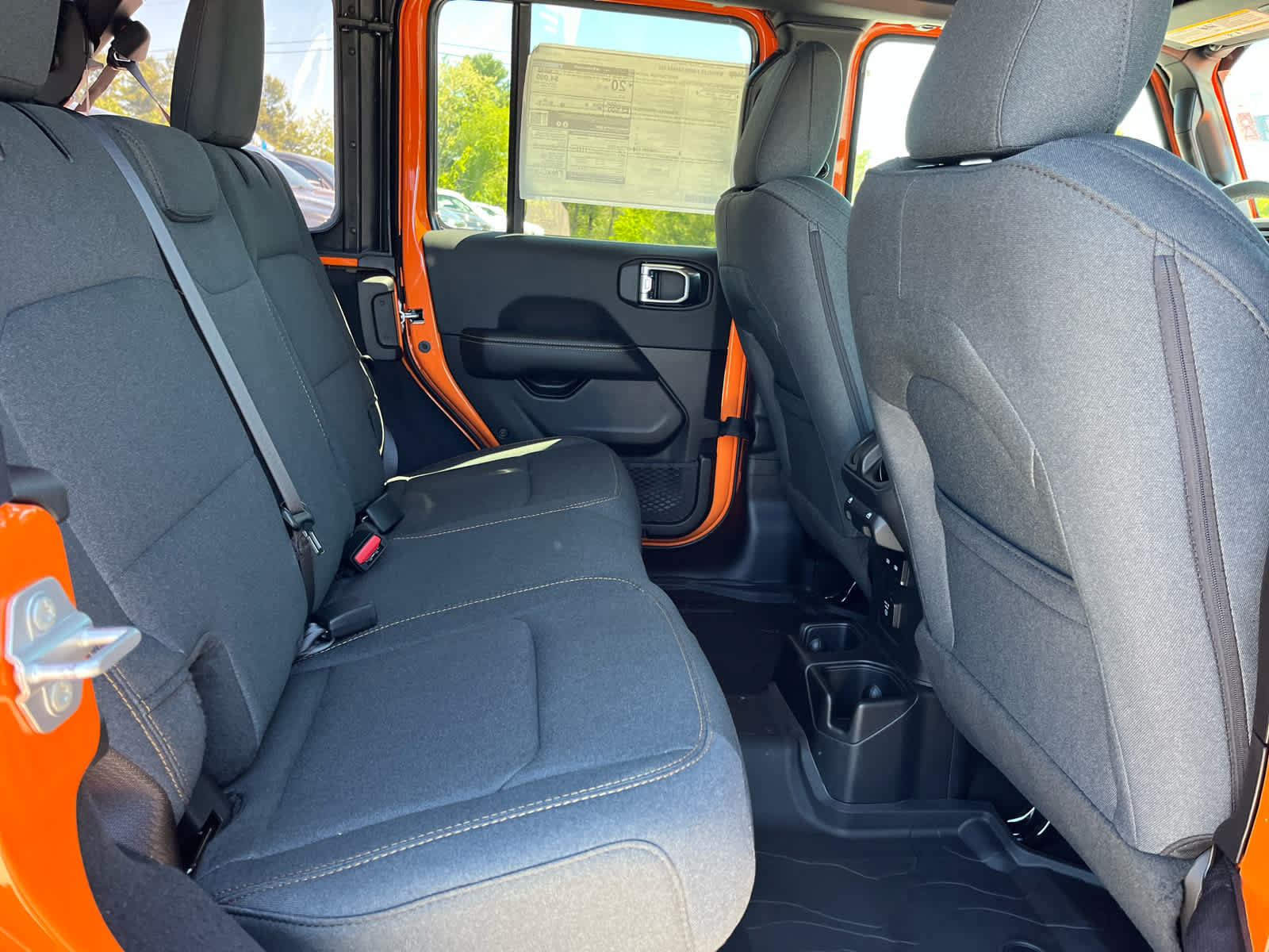 New 2026 Jeep Wrangler Unlimited Sahara AWD/4WD image 31