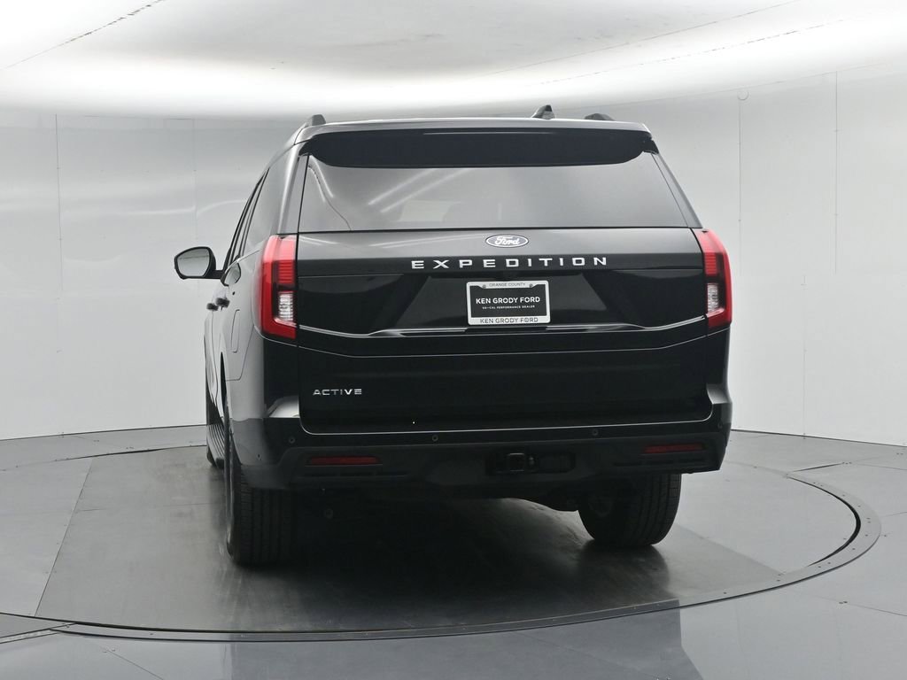 Certified 2025 Ford Expedition Active RWD image 34