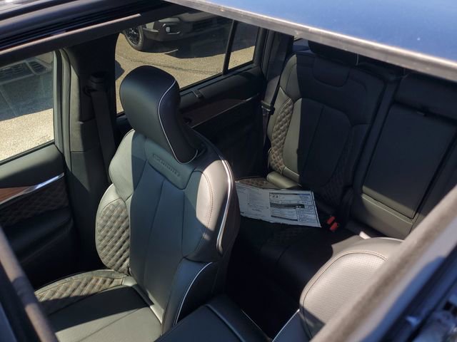 New 2026 Jeep Grand Cherokee Summit image 36