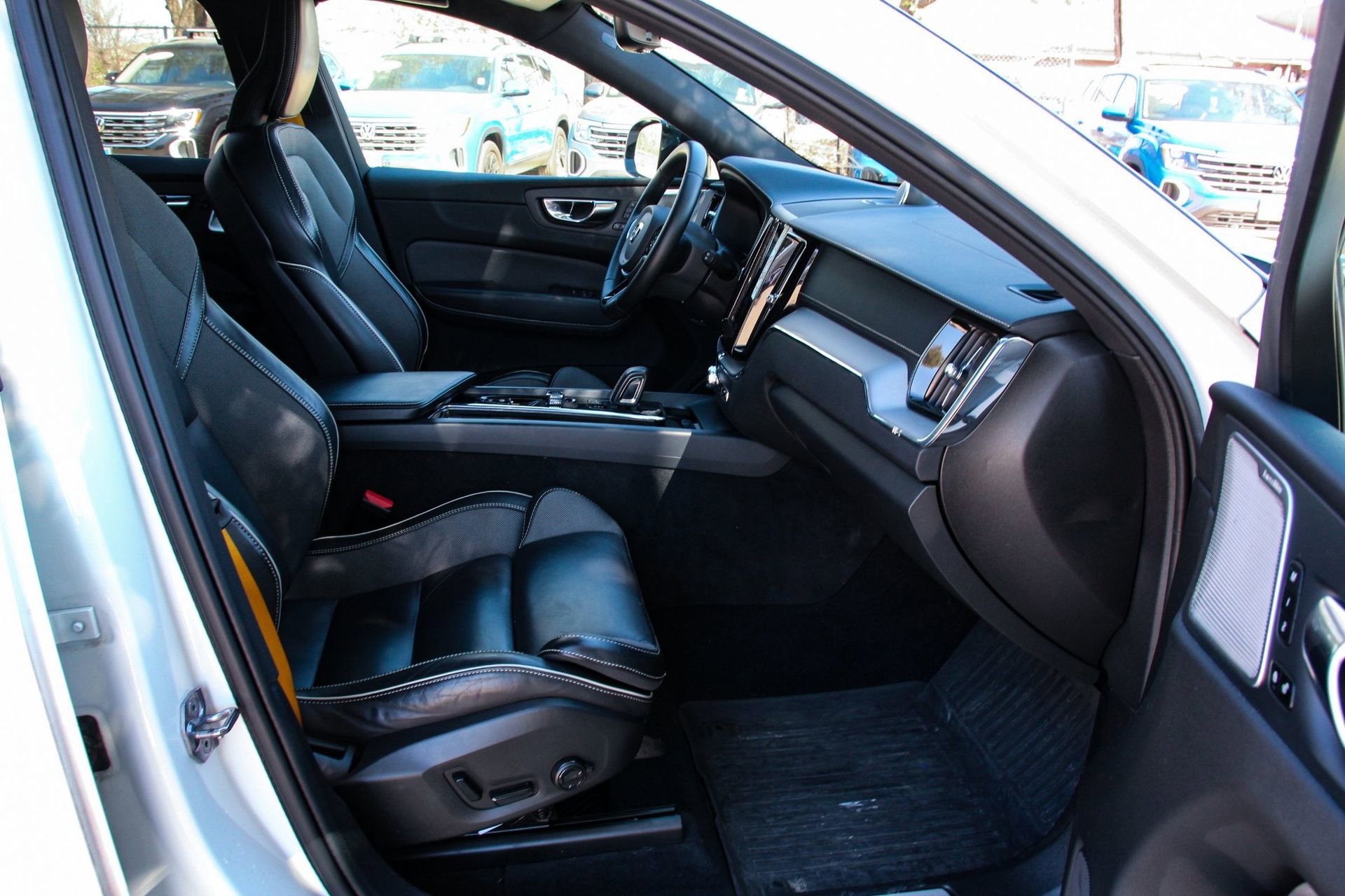 Used 2022 Volvo XC60 T8 Polestar w/ Protection Package Premier AWD/4WD image 26