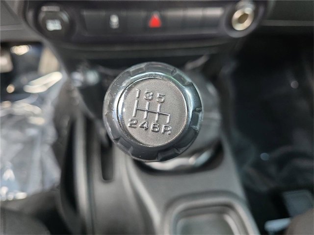 Used 2015 Jeep Wrangler Sport image 16