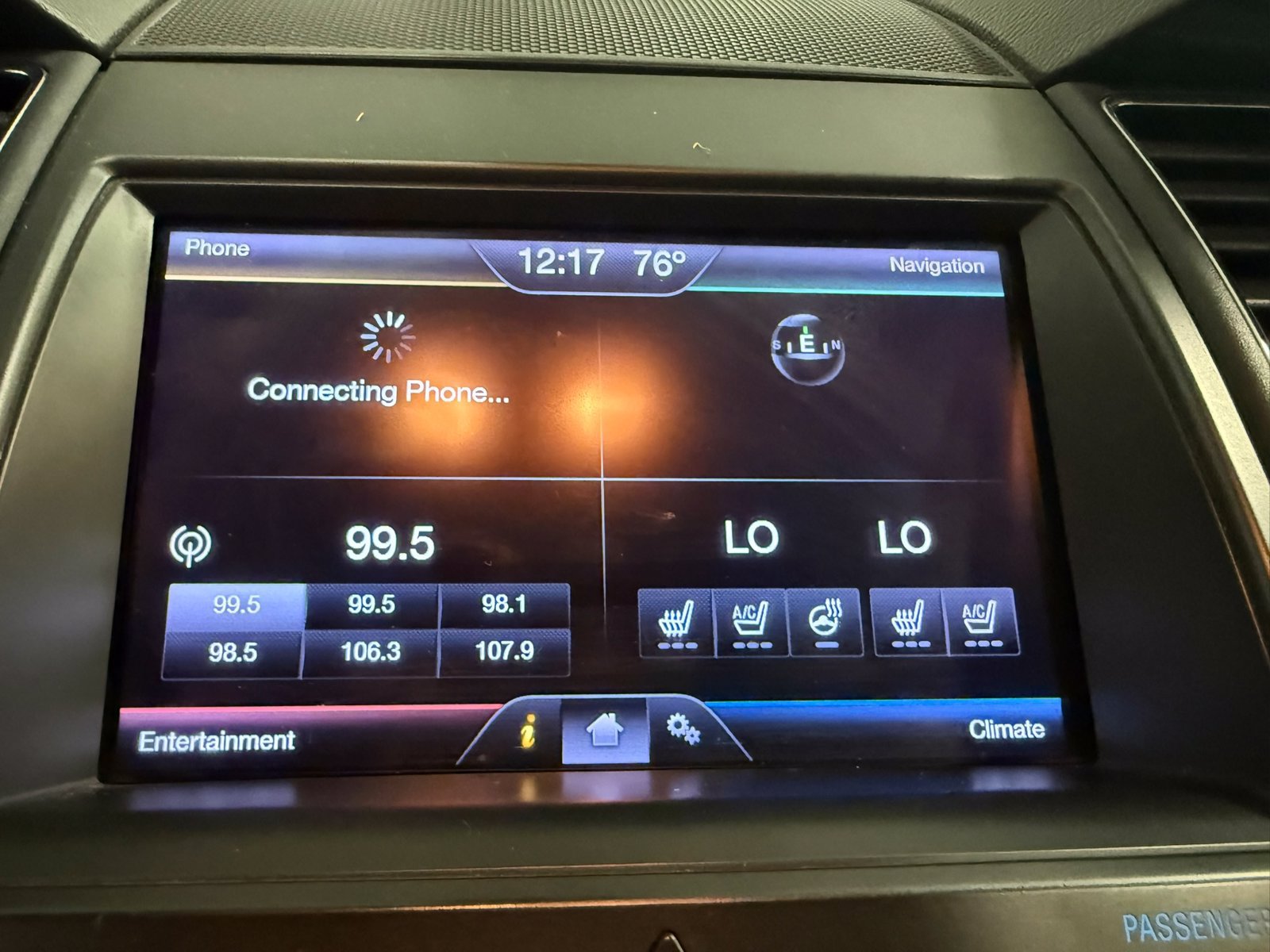 Used 2013 Ford Taurus Limited FWD image 33