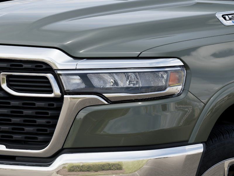 New 2026 RAM 1500 4x4 Crew Cab image 11