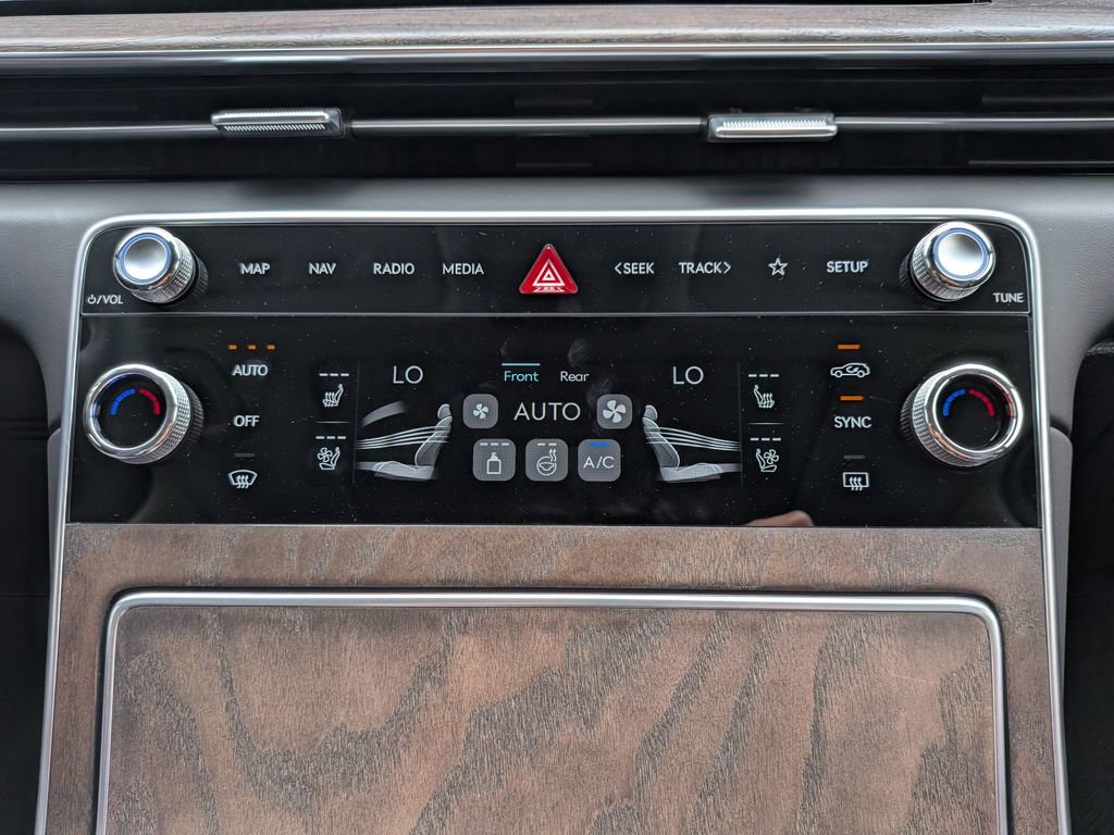 New 2026 Genesis GV80 2.5T Advanced AWD/4WD image 23