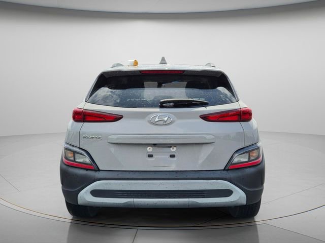 Used 2023 Hyundai Kona SEL FWD image 5