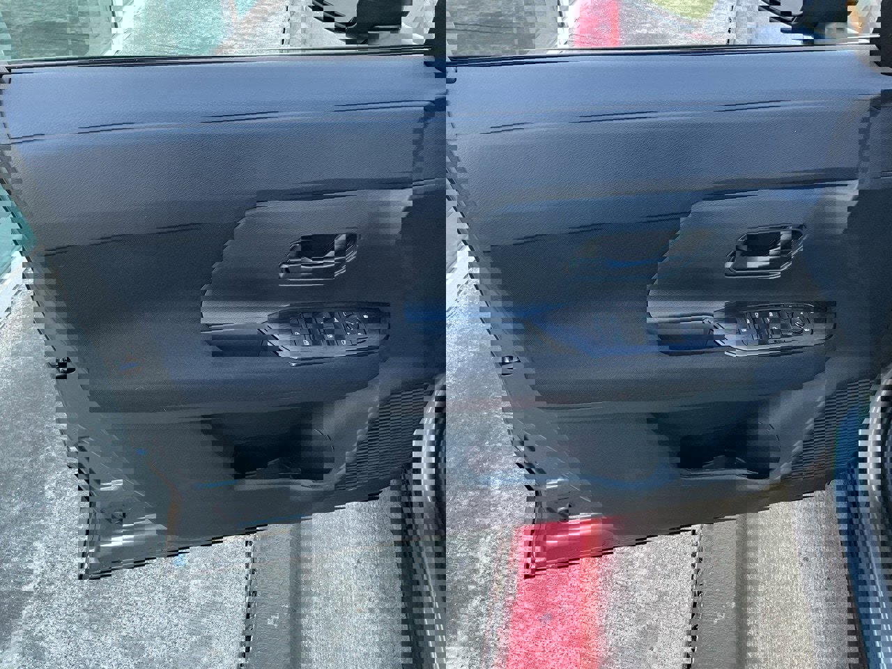 New 2026 Nissan Kicks S image 12