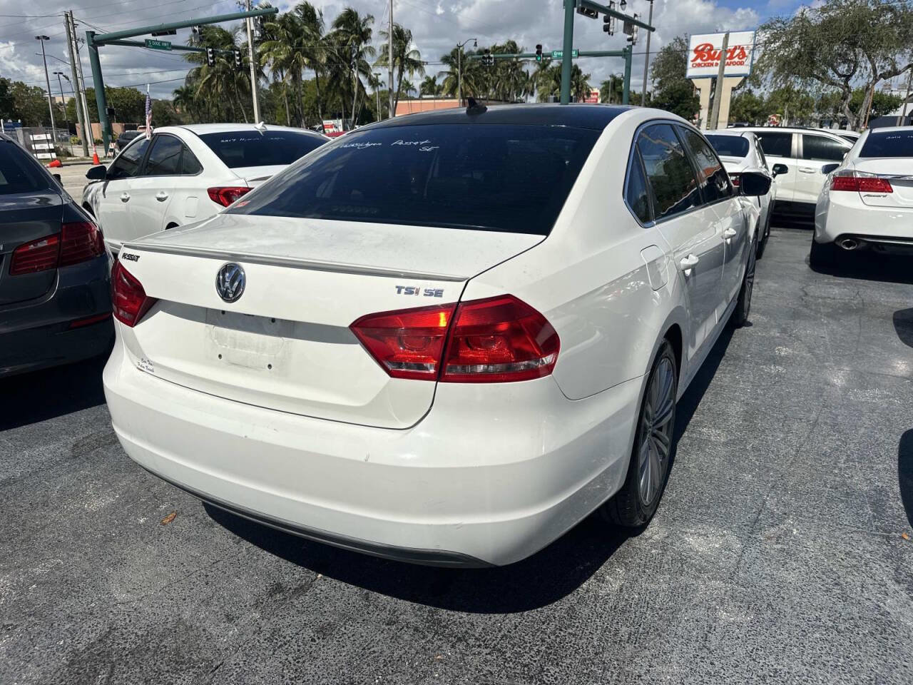 Used 2014 Volkswagen Passat 1.8T Sport image 3