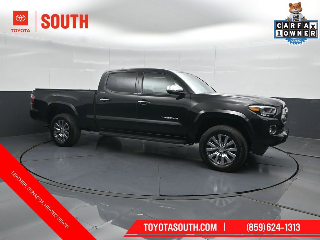 Used 2023 Toyota Tacoma Limited AWD/4WD image 1