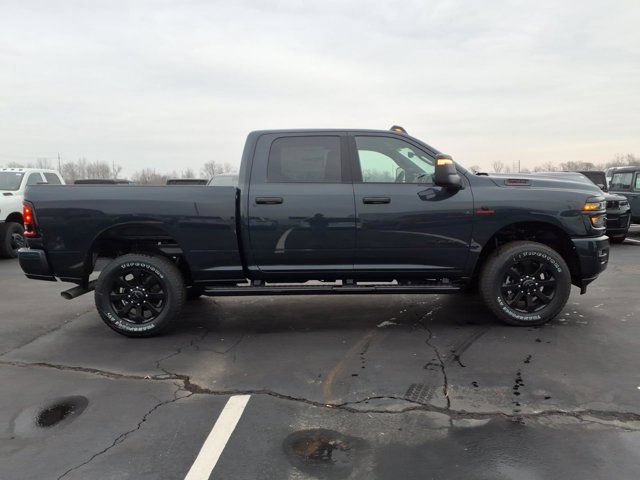 New 2026 RAM 2500 Big Horn AWD/4WD image 17